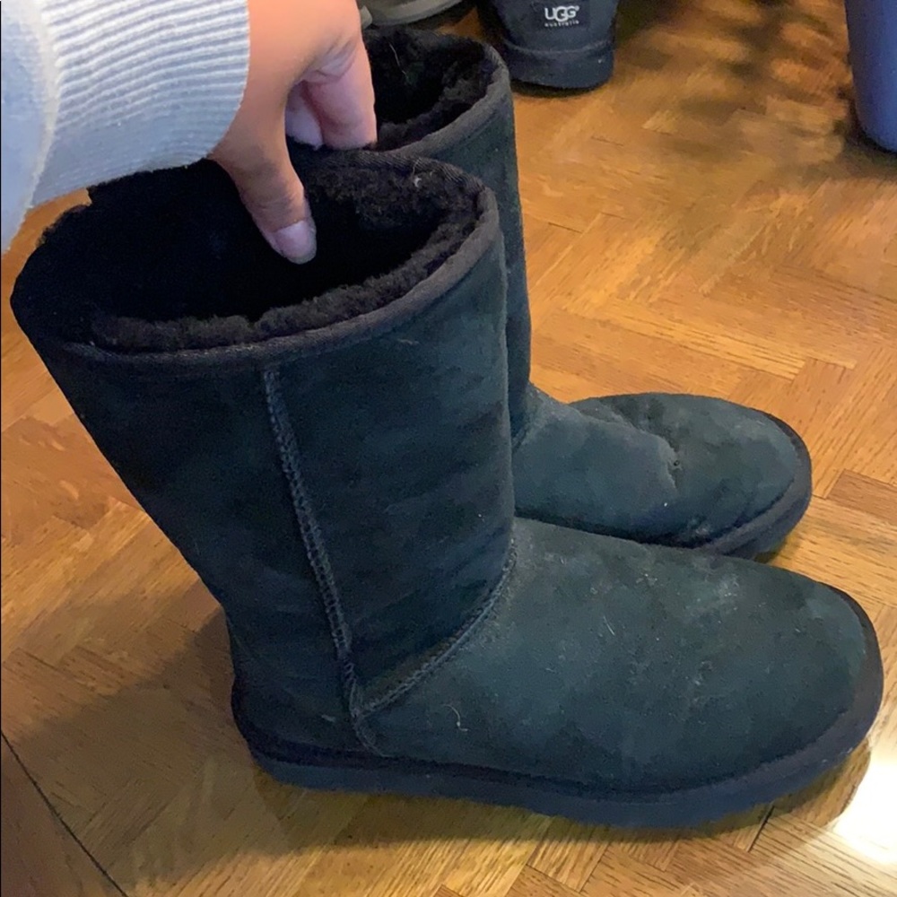 UGG Midcalf Boots